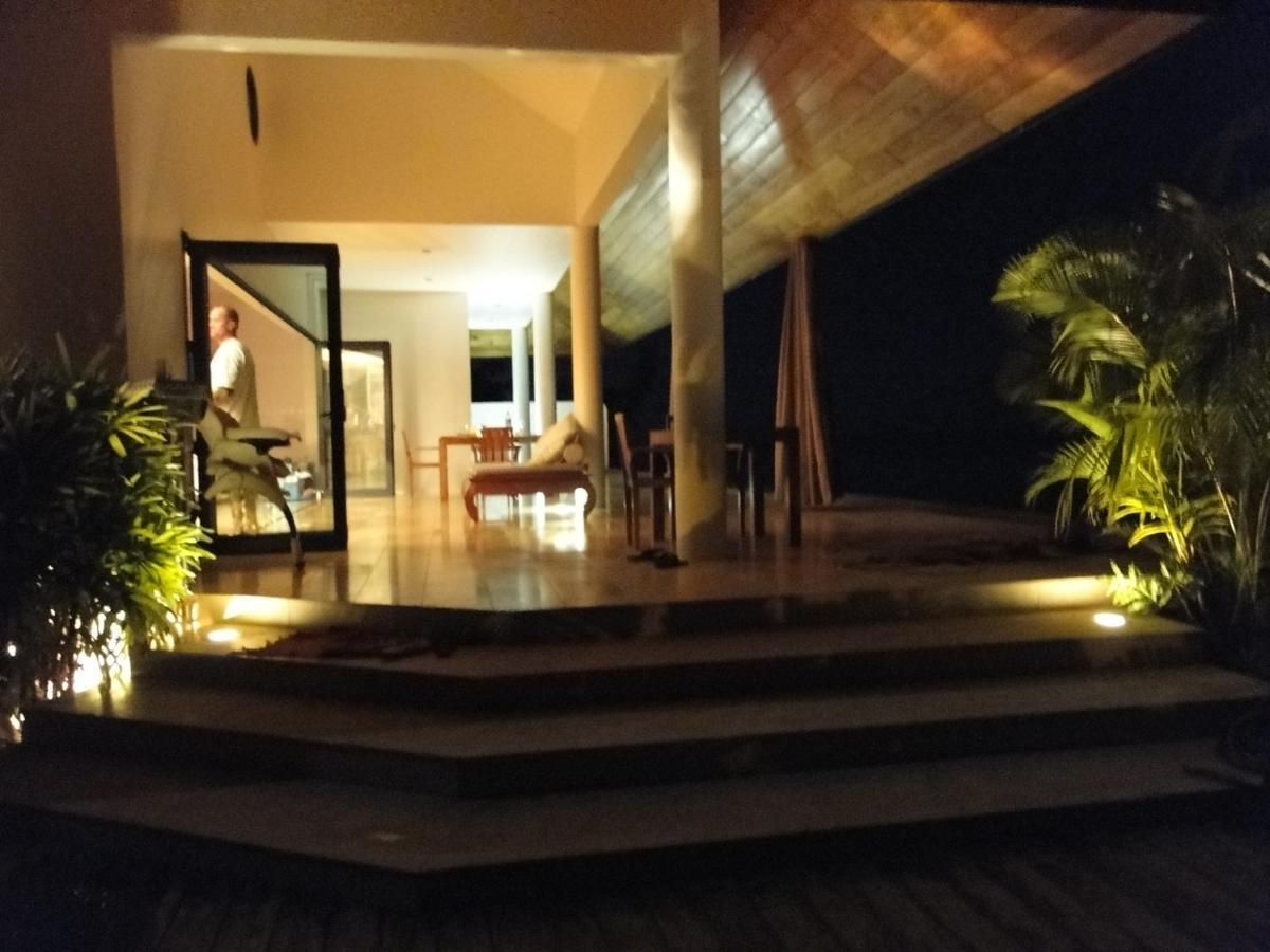 Ocean Breeze Villa Tevaitoa Экстерьер фото